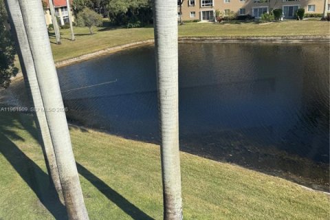 Condo in Boynton Beach, Florida, 3 bedrooms  № 2024558