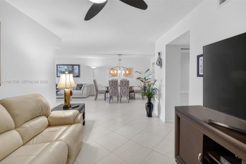 Condominio en venta en Boynton Beach, Florida, 3 dormitorios, 139.35 m2 № 2024558 - foto 16