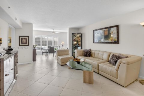 Condominio en venta en Boynton Beach, Florida, 3 dormitorios, 139.35 m2 № 2024558 - foto 18