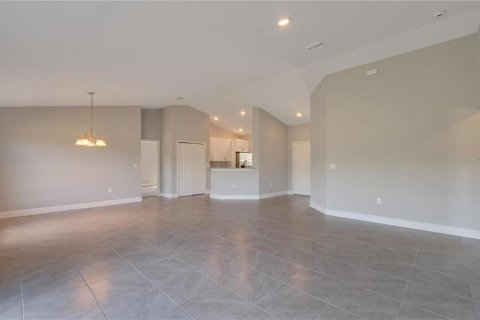 Casa en venta en Kissimmee, Florida, 4 dormitorios, 168.25 m2 № 1915309 - foto 18