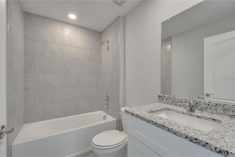 Casa en venta en Kissimmee, Florida, 4 dormitorios, 168.25 m2 № 1915309 - foto 23