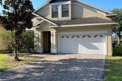House in Davenport, Florida 5 bedrooms, 269.51 sq.m. № 2095228