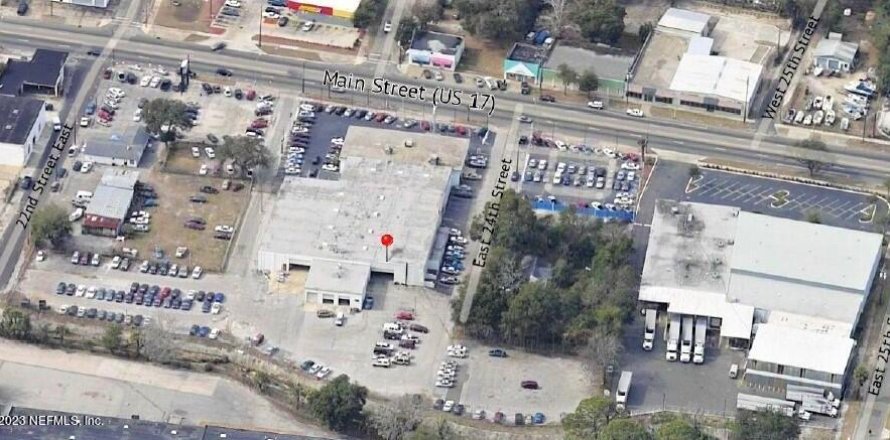 Immobilier commercial à Jacksonville, Floride 3045.15 m2 № 770725