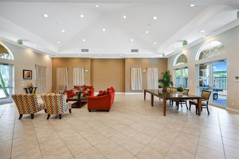 Adosado en venta en Tamarac, Florida, 2 dormitorios, 107.3 m2 № 2089623 - foto 30