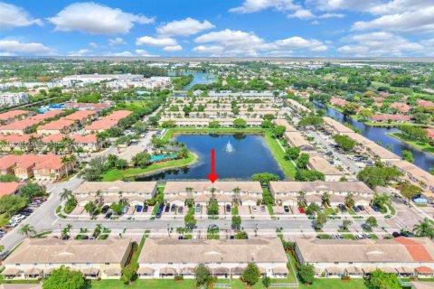 Adosado en venta en Tamarac, Florida, 2 dormitorios, 107.3 m2 № 2089623 - foto 26