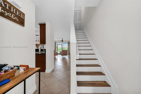 Adosado en venta en Tamarac, Florida, 2 dormitorios, 107.3 m2 № 2089623 - foto 8