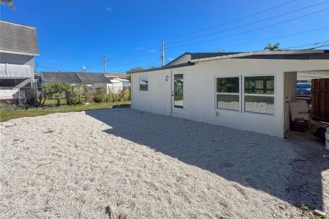 Casa en venta en Oakland Park, Florida, 2 dormitorios, 77.67 m2 № 1999742 - foto 9