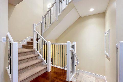 Touwnhouse à vendre à Pembroke Pines, Floride: 4 chambres, 261.61 m2 № 1697316 - photo 14