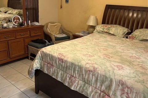Casa en venta en Kissimmee, Florida, 3 dormitorios, 134.06 m2 № 1908806 - foto 11