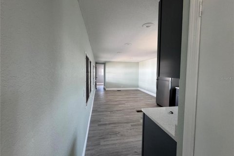 Villa ou maison à louer à Holiday, Floride: 2 chambres, 62.43 m2 № 2399426 - photo 14