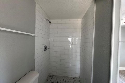 Villa ou maison à louer à Holiday, Floride: 2 chambres, 62.43 m2 № 2399426 - photo 17