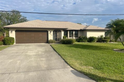 Villa ou maison à Punta Gorda, Floride 3 chambres, 178.84 m2 № 2316653
