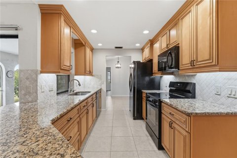 Villa ou maison à vendre à Punta Gorda, Floride: 3 chambres, 178.84 m2 № 2316653 - photo 13