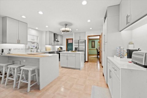 Villa ou maison à vendre à Jupiter, Floride: 4 chambres, 272.3 m2 № 2186311 - photo 4
