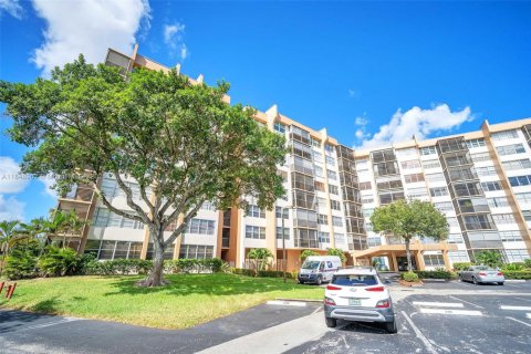 Condominio en venta en Pembroke Pines, Florida, 2 dormitorios, 104.05 m2 № 1932193 - foto 20
