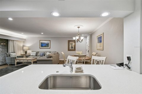 Купить кондоминиум в Палм-Харбор, Флорида 4 комнаты, 76.64м2, № 2150007 - фото 11