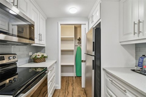 Купить кондоминиум в Палм-Харбор, Флорида 4 комнаты, 76.64м2, № 2150007 - фото 14