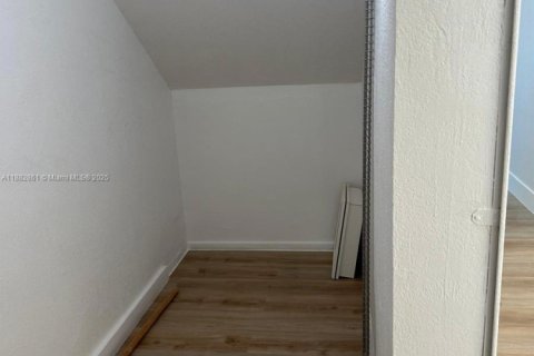 Condominio en alquiler en Fort Myers, Florida, 2 dormitorios № 1941965 - foto 18