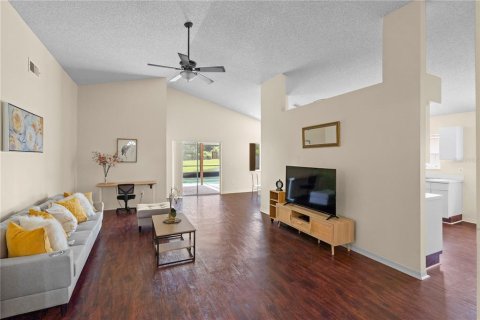 Casa en venta en Kissimmee, Florida, 3 dormitorios, 139.54 m2 № 1900821 - foto 4
