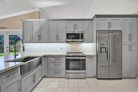 Купить виллу или дом в Мирамар, Флорида 3 спальни, 151.62м2, № 1966094 - фото 15