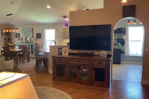 House in Titusville, Florida 3 bedrooms, 136.38 sq.m. № 1740458 - photo 5