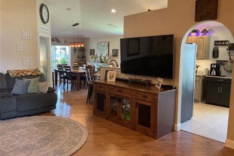 House in Titusville, Florida 3 bedrooms, 136.38 sq.m. № 1740458 - photo 6