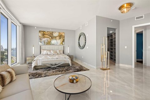 Condo in Tampa, Florida, 3 bedrooms № 2219323 - photo 24
