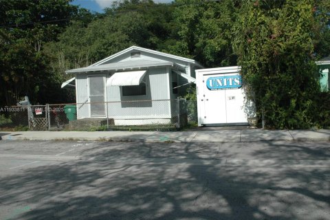 Купить виллу или дом в Майами, Флорида 2 спальни, 79.15м2, № 1992113 - фото 3