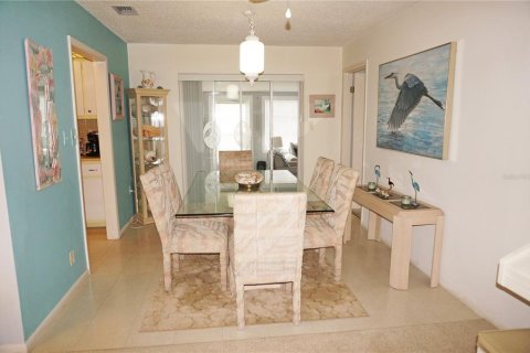 House in Port Charlotte, Florida 3 bedrooms, 155.33 sq.m. № 1805877 - photo 7