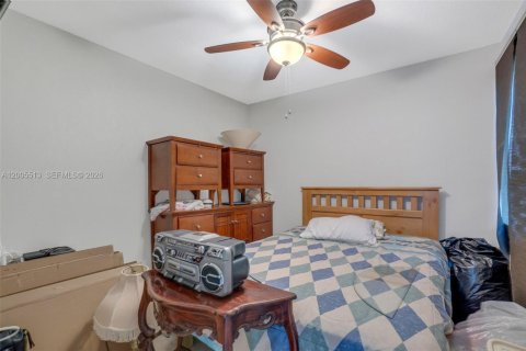 Снять в аренду таунхаус в Хайалиа, Флорида 2 спальни, 107.86м2, № 2069450 - фото 25