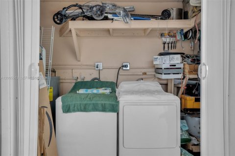 Снять в аренду таунхаус в Хайалиа, Флорида 2 спальни, 107.86м2, № 2069450 - фото 28