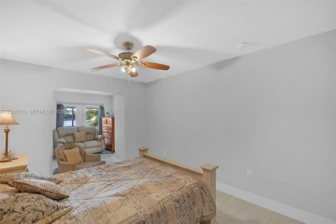 Снять в аренду таунхаус в Хайалиа, Флорида 2 спальни, 107.86м2, № 2069450 - фото 17