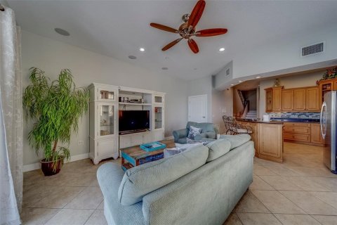 Adosado en venta en Clearwater, Florida, 3 dormitorios, 210.8 m2 № 1719106 - foto 9