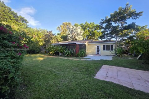 Villa ou maison à louer à Miami Lakes, Floride: 3 chambres, 148.64 m2 № 2418219 - photo 29