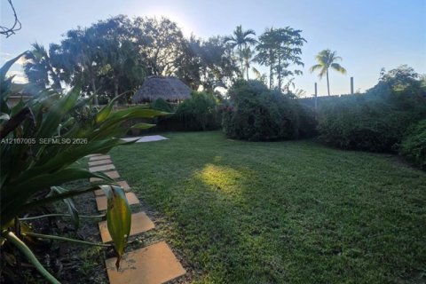 Villa ou maison à louer à Miami Lakes, Floride: 3 chambres, 148.64 m2 № 2418219 - photo 25