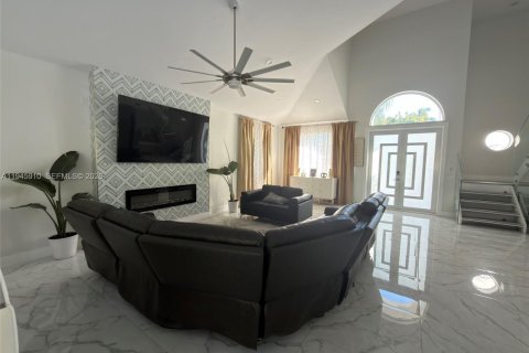 Villa ou maison à vendre à Boca Raton, Floride: 5 chambres, 284.47 m2 № 2002164 - photo 5