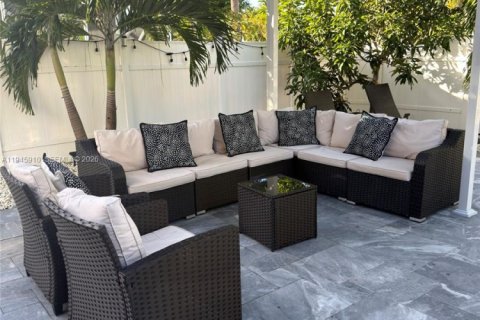 Villa ou maison à vendre à Boca Raton, Floride: 5 chambres, 284.47 m2 № 2002164 - photo 19