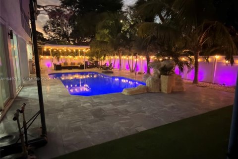 Villa ou maison à vendre à Boca Raton, Floride: 5 chambres, 284.47 m2 № 2002164 - photo 28