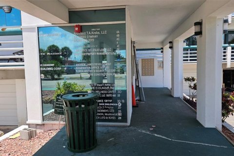 Propiedad comercial en venta en Englewood, Florida, 85.56 m2 № 2206501 - foto 28