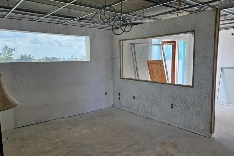 Propiedad comercial en venta en Englewood, Florida, 85.56 m2 № 2206501 - foto 10