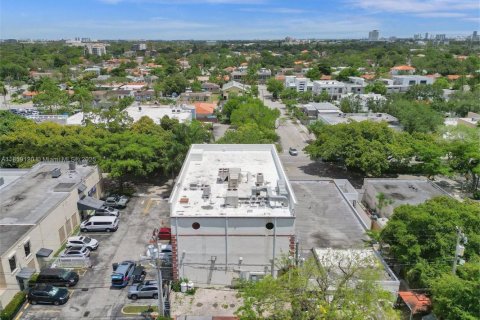 Immobilier commercial à vendre à Miami, Floride № 1887458 - photo 7