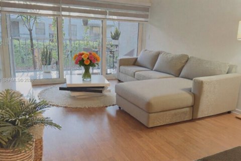 Condo in Plantation, Florida, 2 bedrooms  № 2043982