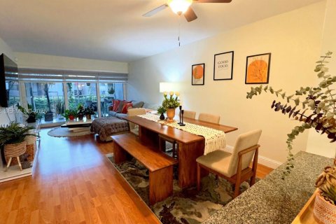 Condo in Plantation, Florida, 2 bedrooms  № 2043982 - photo 4