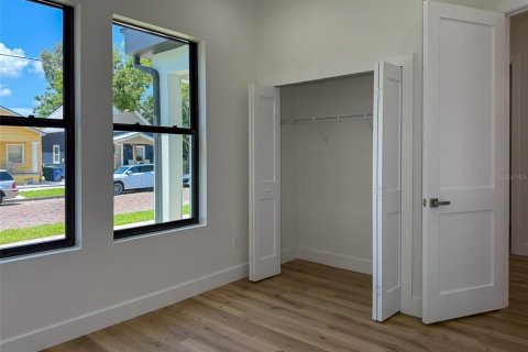 Adosado en alquiler en Tampa, Florida, 4 dormitorios, 196.95 m2 № 1815450 - foto 10