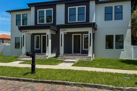 Adosado en alquiler en Tampa, Florida, 4 dormitorios, 196.95 m2 № 1815450 - foto 2