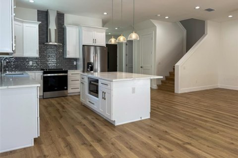 Adosado en alquiler en Tampa, Florida, 4 dormitorios, 196.95 m2 № 1815450 - foto 17