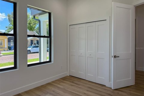 Adosado en alquiler en Tampa, Florida, 4 dormitorios, 196.95 m2 № 1815450 - foto 11