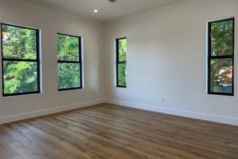 Adosado en alquiler en Tampa, Florida, 4 dormitorios, 196.95 m2 № 1815450 - foto 24