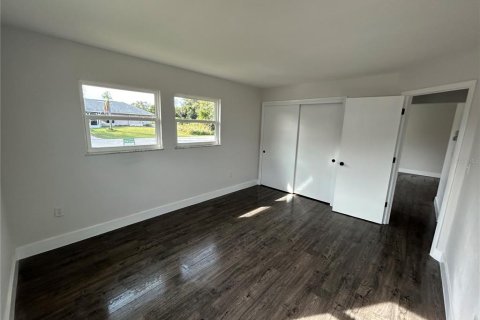House in Port Charlotte, Florida 2 bedrooms, 91.14 sq.m. № 1810325 - photo 17