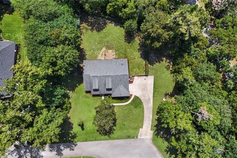 House in Ocala, Florida 3 bedrooms, 215.81 sq.m. № 2236140 - photo 8